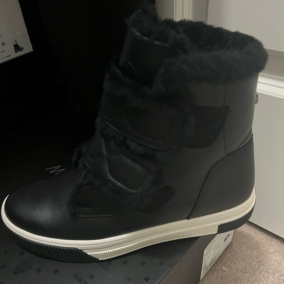 Marc Cain Boots - Picture 1 of 9